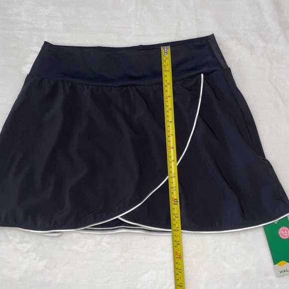 BNWT HALARA Large Black Skort with White Piping Shorts Skirt Golf Tennis Cute - Picture 5 of 7